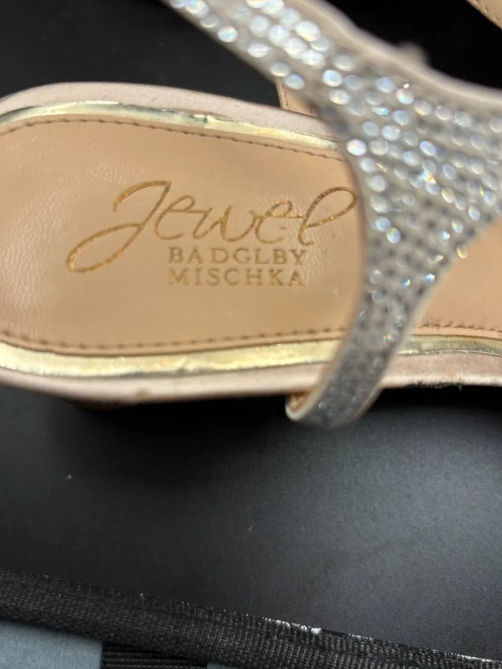Jewel Badgley Mischka Omari II Sandals Sz 9 Rhinestone Block Heel Bridal Wedding
